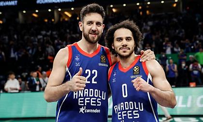 Ο Μίτσιτς αποθέωσε τον Λάρκιν για το μεγάλο σουτ που έβαλε στο ΟΑΚΑ