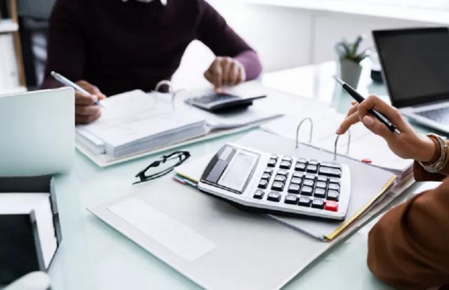 ΑΑΔΕ: Σήμερα η αυτόματη υποβολή προσυμπληρωμένων φορολογικών δηλώσεων -Ποιοι έχουν έκτπωση