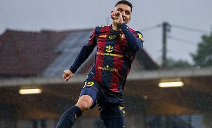 Μυθικά πράγματα από τον Κουλούρη: Έβαλε τέσσερα γκολ και η Πογκόν νίκησε 5-4 σε ματς που έχανε με 4-2!