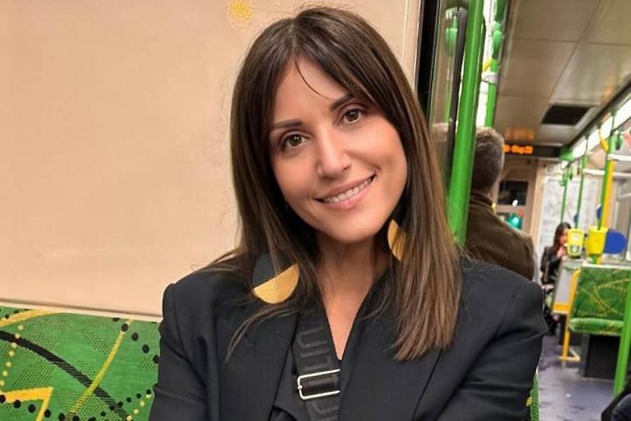 Σοφία Παυλίδου: Ξυπόλητη στα πάρκα, τους δρόμους και τα τρένα της Μελβούρνης