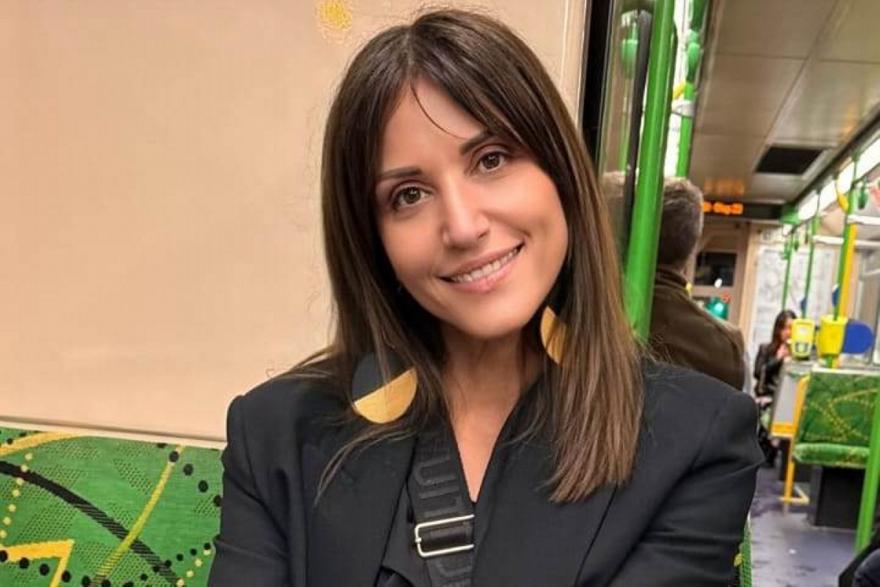 Σοφία Παυλίδου: Ξυπόλητη στα πάρκα, τους δρόμους και τα τρένα της Μελβούρνης