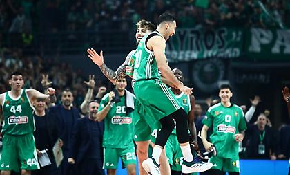 Ανοιχτή προπόνηση του Παναθηναϊκού πριν το ταξίδι στην Πόλη: «Όλοι δίπλα στην ομάδα»