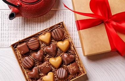 Εορτολόγιο: Ποιοι γιορτάζουν σήμερα Σάββατο 26 Απριλίου