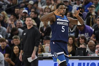 Με ηγέτη τον ΜακΝτάνιελς, οι Τίμπεργουλβς λύγισαν τους Λέικερς και πήραν το προβάδισμα στη σειρά