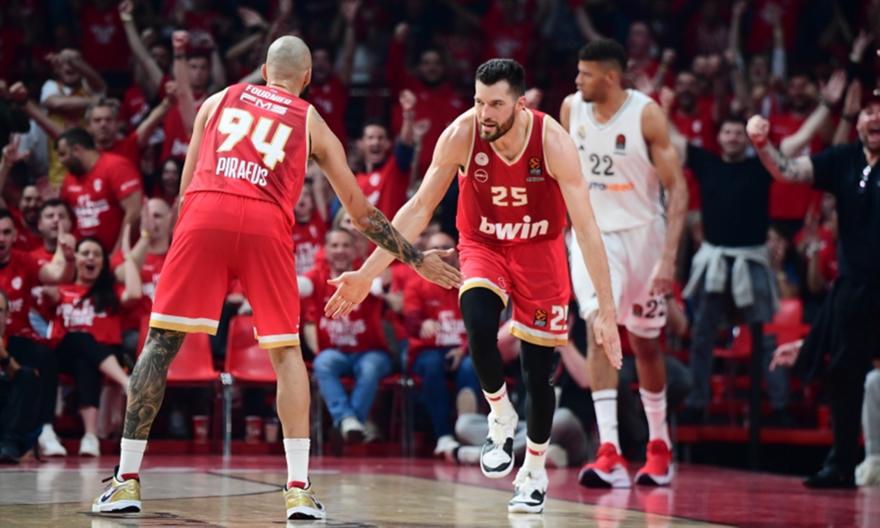 Το… ματ του Μπαρτζώκα με τον Λι και το «Game Over» από τον Πίτερς