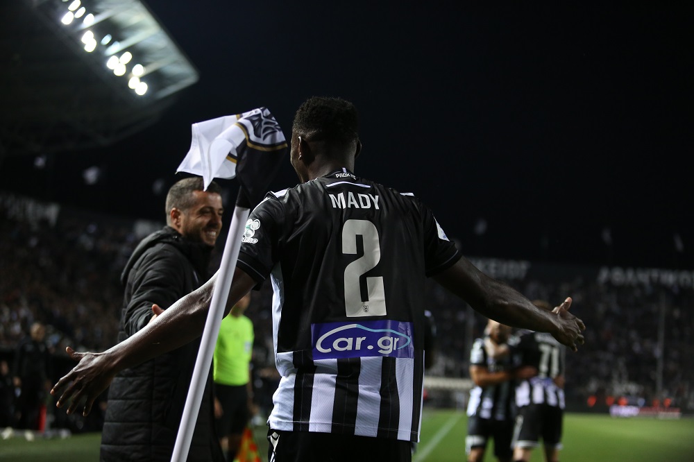 ΠΑΟΚ - Παναθηναϊκός 2-1: «Κουτσούρεψε» το αβαντάζ και διεκδικεί στα ίσα τη 2η θέση!
