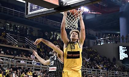 Πήρε την ντερμπάρα στην παράταση επί του ΠΑΟΚ και έφυγε για τα ημιτελικά η ΑΕΚ!