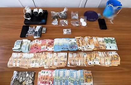 Πέντε συλλήψεις για ναρκωτικά στην Αττική - Δείτε βίντεο από την επιχείρηση της ΕΛΑΣ