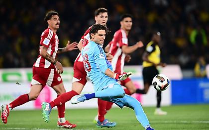 Τσανάκας: «Τζολάκης και επιθετικοί έδειξαν γι’ ακόμη μια φορά τη μεγάλη διαφορά του Ολυμπιακού»