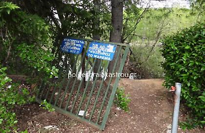 Καγκελόπορτα καταπλάκωσε 2χρονο αγοράκι - Συνελήφθη ο αρμόδιος αντιδήμαρχος Ωραιοκάστρου