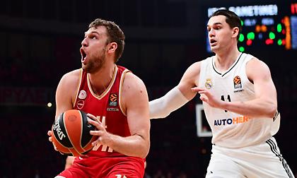 Ρεάλ-Ολυμπιακός: Με Χεζόνια για τη νίκη η Ρεάλ, με Βεζένκοφ για την πρόκριση ο Ολυμπιακός