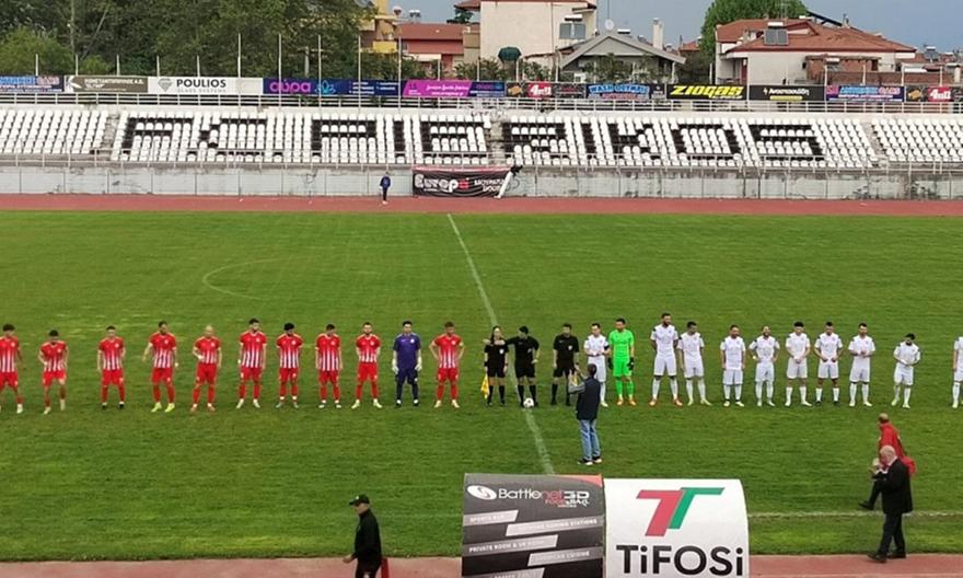 Μετωπική στον Πιερικό ενώ μάχεται για την άνοδο: Εξώδικο 12 παικτών στον Τομ Παπαδόπουλο!