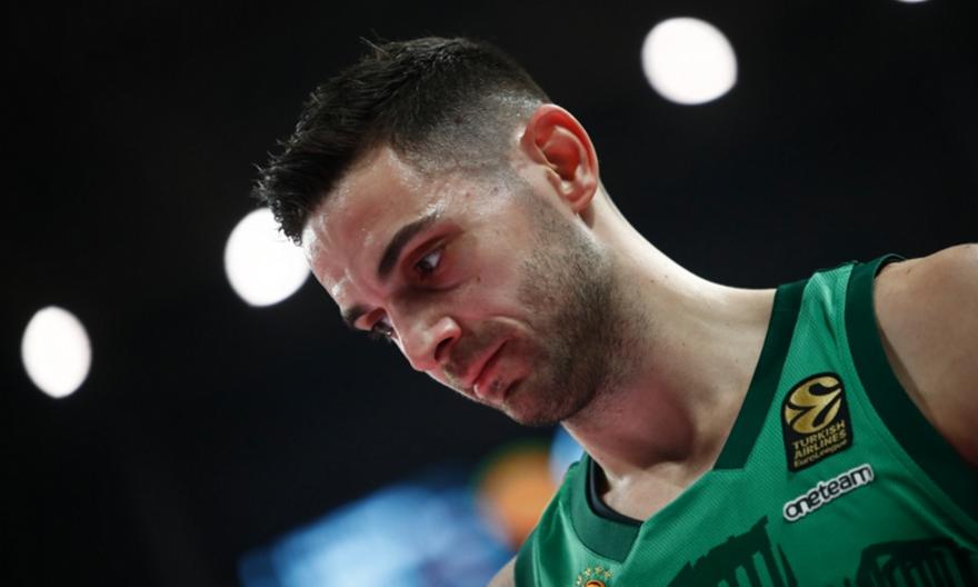 Επιστροφή για Παπαπέτρου στη 12άδα του Παναθηναϊκού - Με ίδια σύνθεση η Εφές