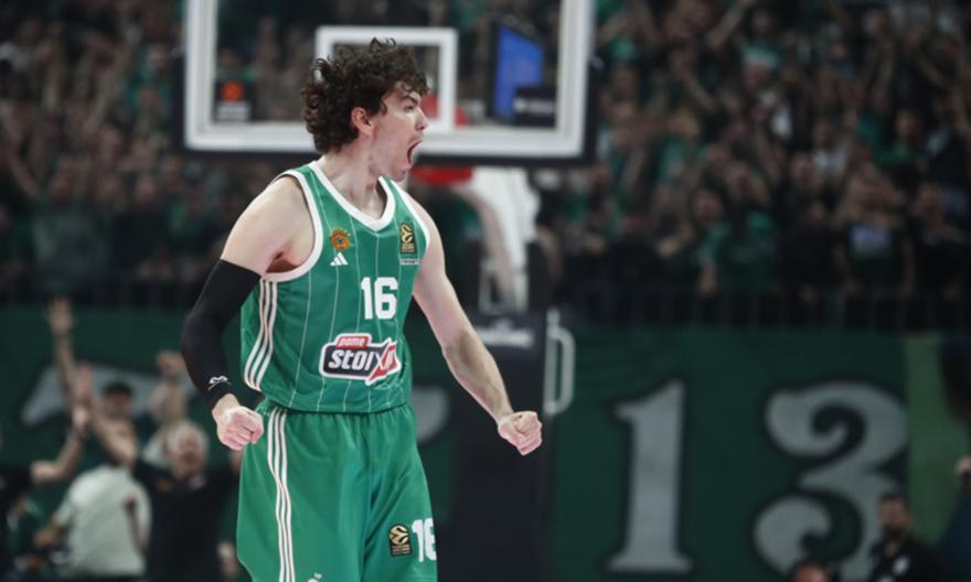 Έκλεψε και κάρφωσε εντυπωσιακά στον αιφνιδιασμό ο Όσμαν!