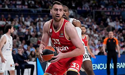 Μιλουτίνοφ: «Πρέπει να είμαστε πιο συγκεντρωμένοι»