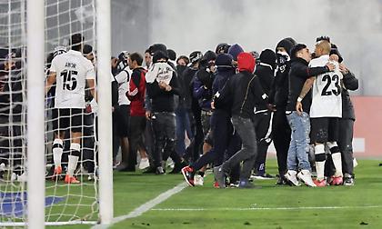 Βαριές καμπάνες στην Κόλο Κόλο: Δέκα ματς χωρίς κόσμο, χαμένοι βαθμοί και πρόστιμο!