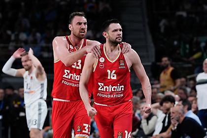 Παπανικολάου: «Άλλα δύο βήματα για τον τίτλο -  Δεν ξεχνάμε τι σημαίνει αυτή η χρονιά για τον σύλλογο!»