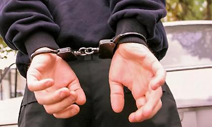 Συνελήφθη στην Κατερίνη 17χρονος Πολωνός - Κατηγορείται ότι σκότωσε, έκαψε και πέταξε στα σκουπίδια γυναίκα