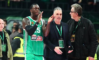 Κοντός: «Βλέπουν όλοι αν κάποιος έχει εύνοια ή όχι - Δεν μπορεί να συμβαίνει αυτή η κλωτσοπατινάδα με Ναν»