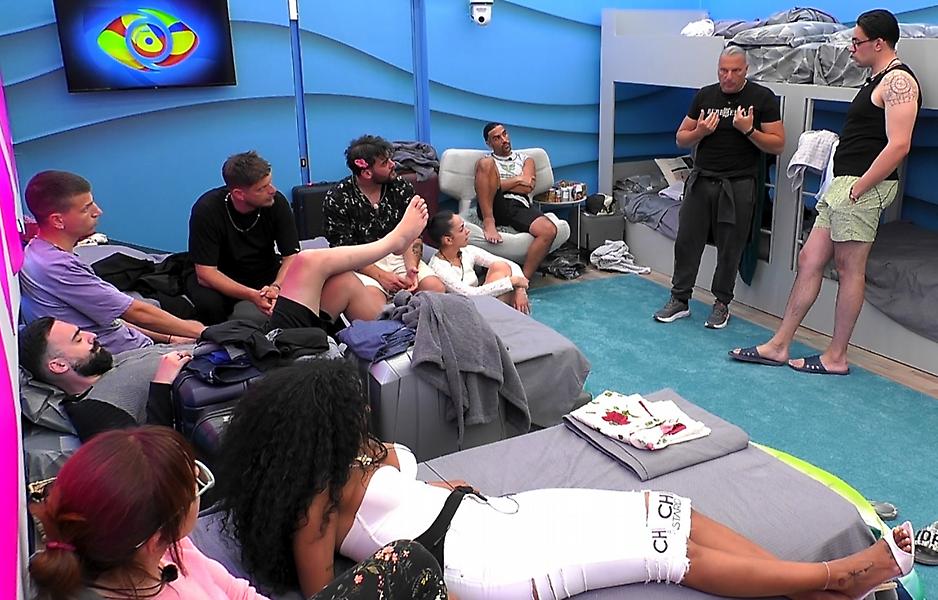 Big Brother: Στον απόηχο της ψηφοφορίας ένα έκτακτο συμβούλιο φέρνει εντάσεις