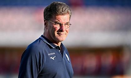 Μένει στην Μπόχουμ ακόμα και αν αυτή υποβιβαστεί ο Ντίτερ Χέκινγκ