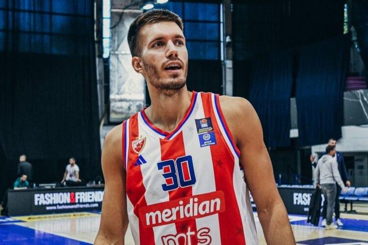 Αθλητικός διευθυντής Ερυθρού Αστέρα: «Επιθυμία μας είναι η παραμονή του Πετρούσεφ»