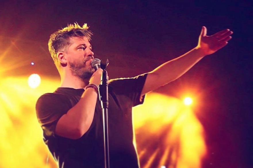 Χάρης Βαρθακούρης: Έχασε τη βαλίτσα του (πριν από την Τούνη) αλλά τα «έχωσε» και ευτυχώς είχε προνοήσει