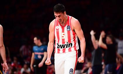 Λαρεντζάκης: «Στο τέλος η επιλογή ήταν να κάνουμε φάουλ, αλλά δεν σφυρίχτηκαν - Θα περάσει ο Παναθηναϊκός»