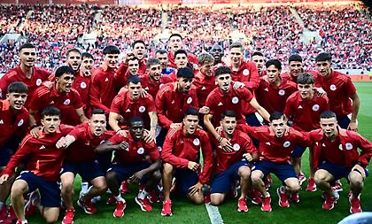 Το… έζησαν και οι Νέοι του Ολυμπιακού, βρέθηκαν ως Πρωταθλητές στο «Γ.Καραϊσκάκης»