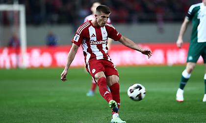 Κοστίνια για Βαγιαννίδη: «Μου αρέσει πραγματικά πολύ, νομίζω ότι μπορεί να ταιριάξει στη Σπόρτινγκ»