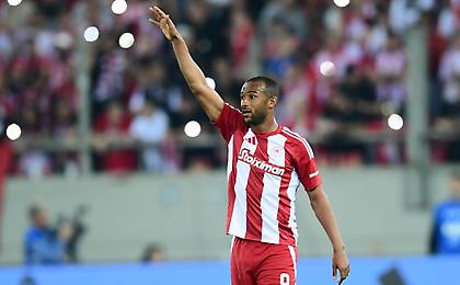 Ιστορικός Ελ Κααμπί: Στο Top-30 των σκόρερ του Ολυμπιακού