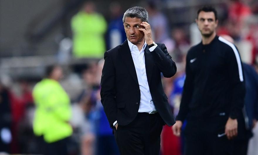 Λουτσέσκου: «Αναγκαστήκαμε να ρισκάρουμε και ο Ολυμπιακός ξέρει να εκμεταλλεύεται τους χώρους»