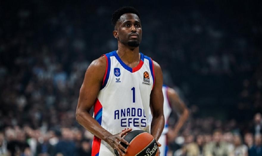 Εφές: Στην Αθήνα με την αποστολή της ο Μπομπουά