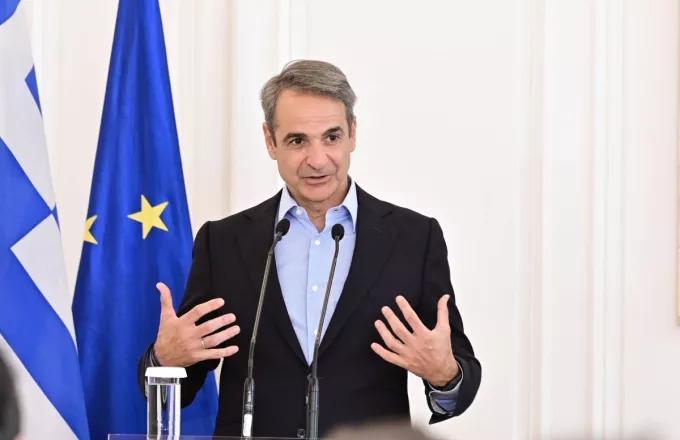 Μητσοτάκης: Να μιλάτε με τα παιδιά σας