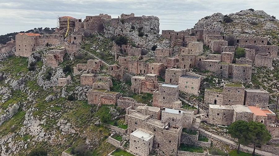 «Όπου Υπάρχει Ελλάδα»: Ζωντανά από την αυθεντική Χίο