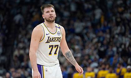 Υπογράφει επέκταση συμβολαίου με τους Λέικερς ο Ντόντσιτς