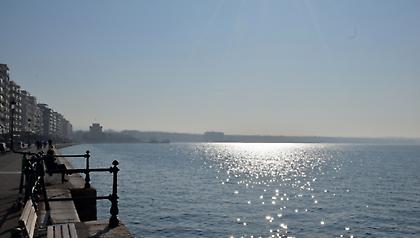 Ξεπέρασε τους 33 βαθμούς η θερμοκρασία (χάρτης)