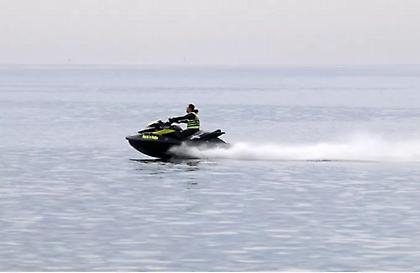 Απαγόρευση θαλάσσιων σπορ και jet ski στις παραλίες της Αττικής - Αναλυτικά η λίστα