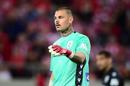 «Πιστεύω πως θα αποχωρήσει ο Κοτάρσκι - Είμαστε σε συζητήσεις με ομάδες»