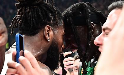 Σπουδαίος Λεσόρ: «Δεν θέλω να μιλήσω εγώ, είναι η στιγμή των υπόλοιπων παιδιών που έπαιξαν»