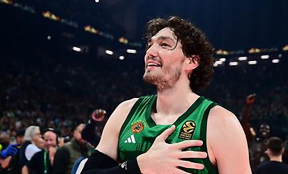 Όσμαν στο sport-fm.gr: «Προετοίμαζα καιρό το σύνθημα και τώρα… back-to-back ευρωπαϊκά»!