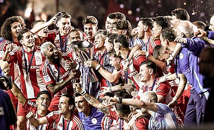 Η παρακάμερα του Ολυμπιακού από τη φιέστα για το 48ο πρωτάθλημα!