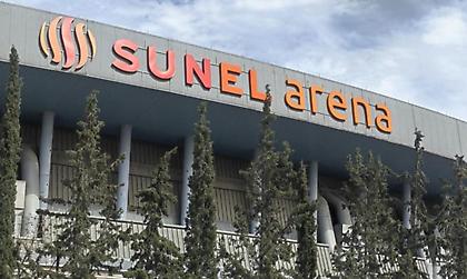 Ομορφαίνει η SUNEL Arena εν όψει Final 4 του BCL: «Τοποθετήθηκε η επιγραφή»