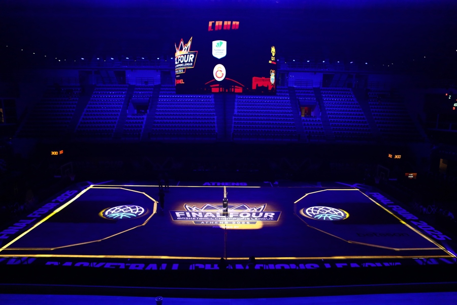 ΑΕΚ: Η κούπα του BCL στο παρκέ της «SUNEL Arena» και ο εντυπωσιακός φωτισμός