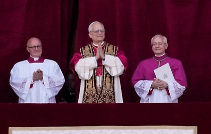 Νέος Πάπας ο Ρόμπερτ Φράνσις Πρέβοστ - Πρώτος Αμερικανός στην ιστορία!