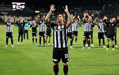 Τσορμπατζόγλου: «Την ίδια μέρα ο ΠΑΟΚ θα τιμάει τον Βιεϊρίνια και θα παίζει το “μέλλον” του»