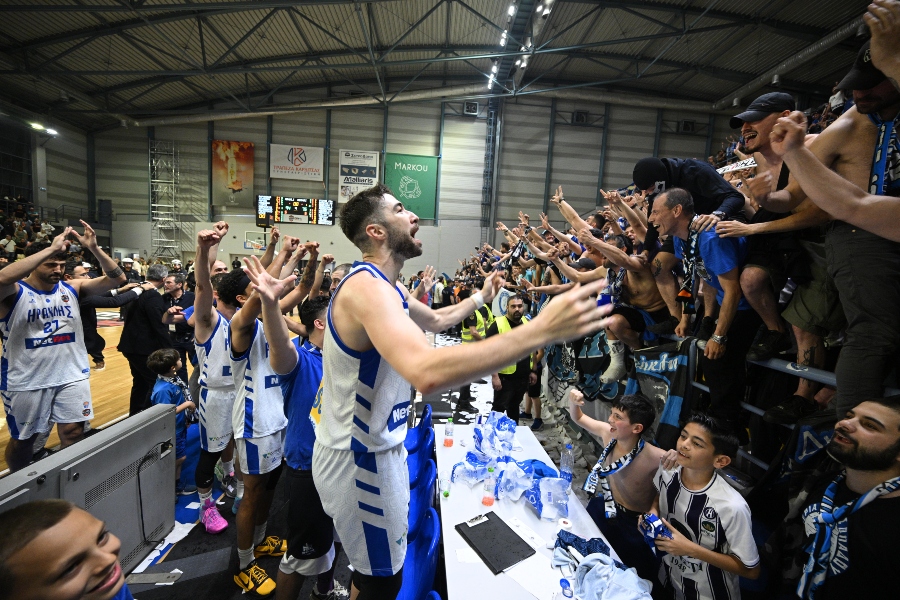 Ηρακλής: Οι ξέφρενοι πανηγυρισμοί παικτών και φιλάθλων για την άνοδο στην GBL