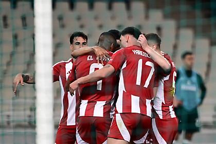 Νικολακόπουλος: «Ο Ολυμπιακός παίρνει όλα τα πρωταθλήματα σαρώνοντας και όχι την τελευταία αγωνιστική»