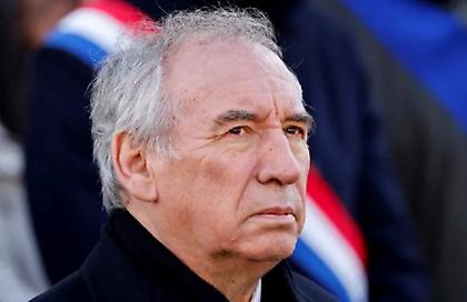 Σε δεινή θέση ο Γάλλος πρωθυπουργός Μπαϊρού λόγω σκανδάλου παιδικής κακοποίησης