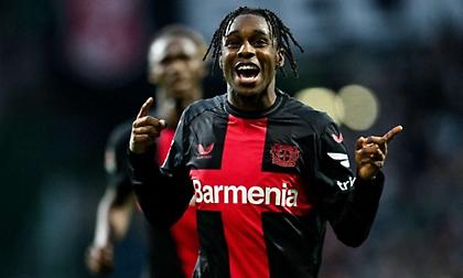 Βρήκε ήδη τον αντι-Άρνολντ η Λίβερπουλ: Ξεκίνησε διαπραγματεύσεις με τη Λεβερκούζεν για τον Φριμπόνγκ